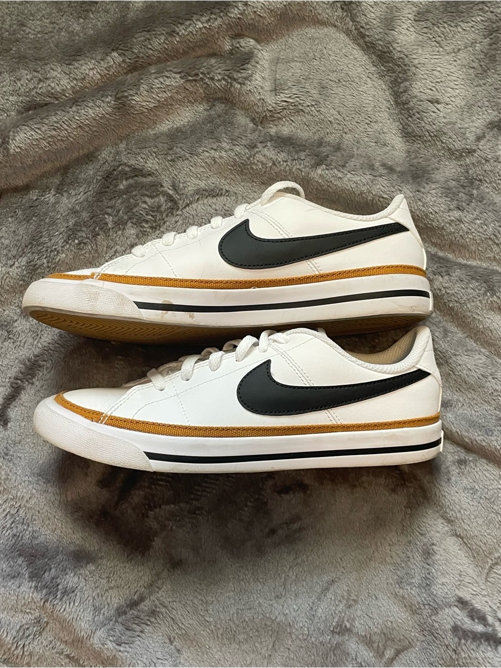 Nike Court Legacy Sneakers - Picture 2 of 5